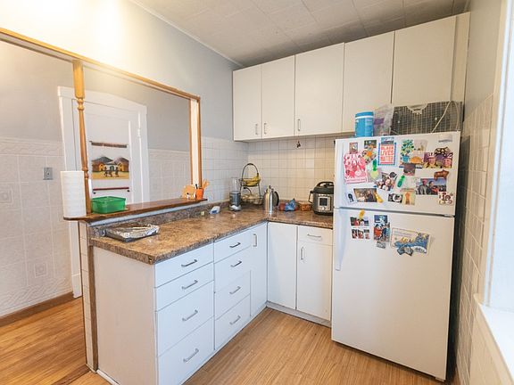 5th image of 1019 N Paulina St #3