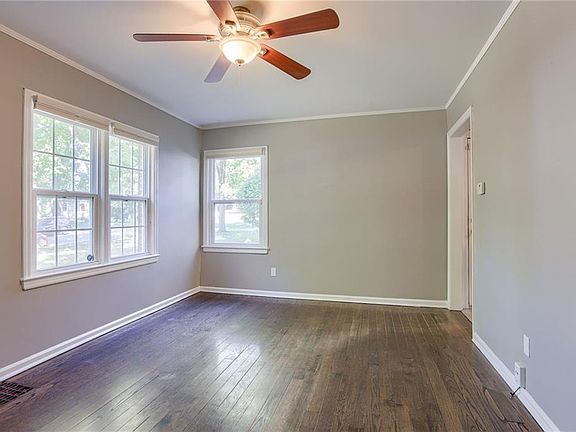5th image of 8835 Rainbow Ln