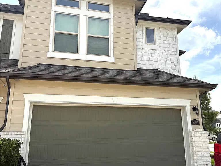 5504 Hyde Park Dr — Photo 3