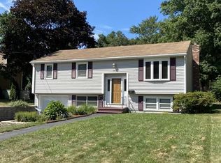 11 Forkey Ave, Worcester, MA 01603