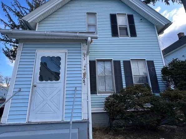 27 Andrew St, Springfield, MA 01109