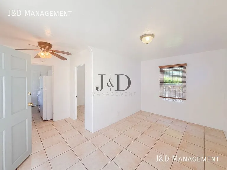 4573-81 Hawley Blvd #4579 — Photo 1