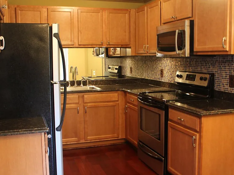 2311 Walton Blvd #43 — Photo 9