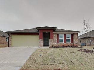 10421 NW 25th Ter, Yukon, OK 73099