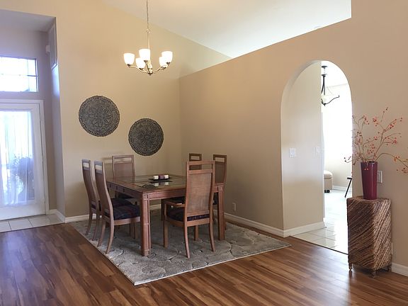 3rd image of 4315 Beekman Pl #51