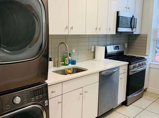30-73 41st St #3, Astoria, NY 11103
