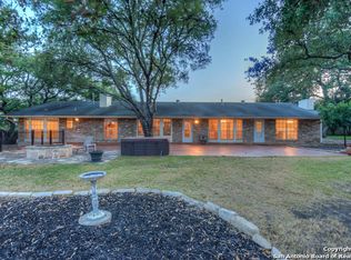 104 Fairway Cir, San Antonio, TX 78232
