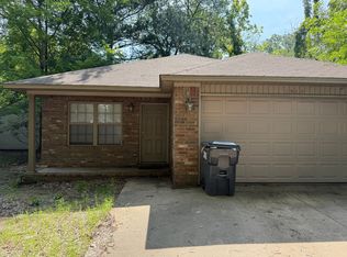 1214 N Boston Pl, Russellville, AR 72801