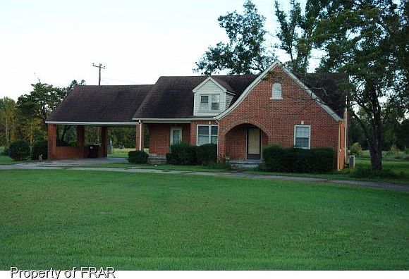 2nd image of 323 W White Pond Rd