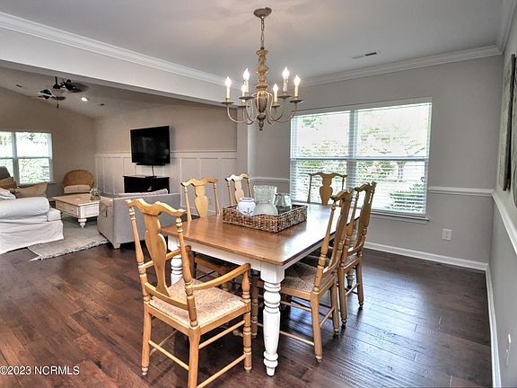 5th image of 783 Heather Glen Lane NW