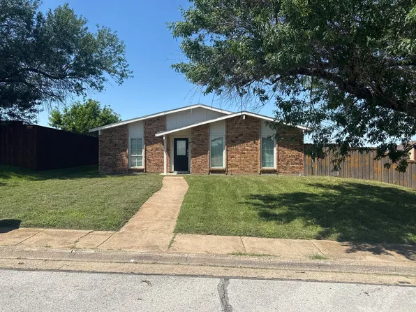 649 Eagle Dr, Desoto, TX 75115
