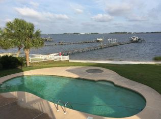 1687 W Highway 98, Mary Esther, FL 32569