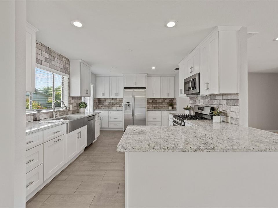 1st image of 1111 Melrose Ave