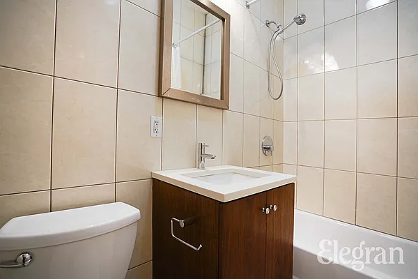 Rented by (Legacy) Elegran | media 31