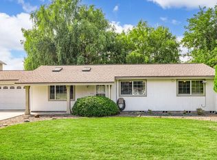 2947 Tahitian Ave, Medford, OR 97504