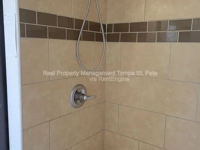 1711 E New Orleans Ave — Photo 22