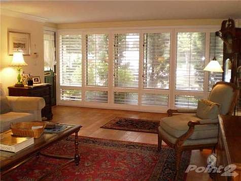 2nd image of 1001 SE 6th Ct