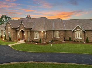 19212 Lincoln Rd, Harvard, IL 60033