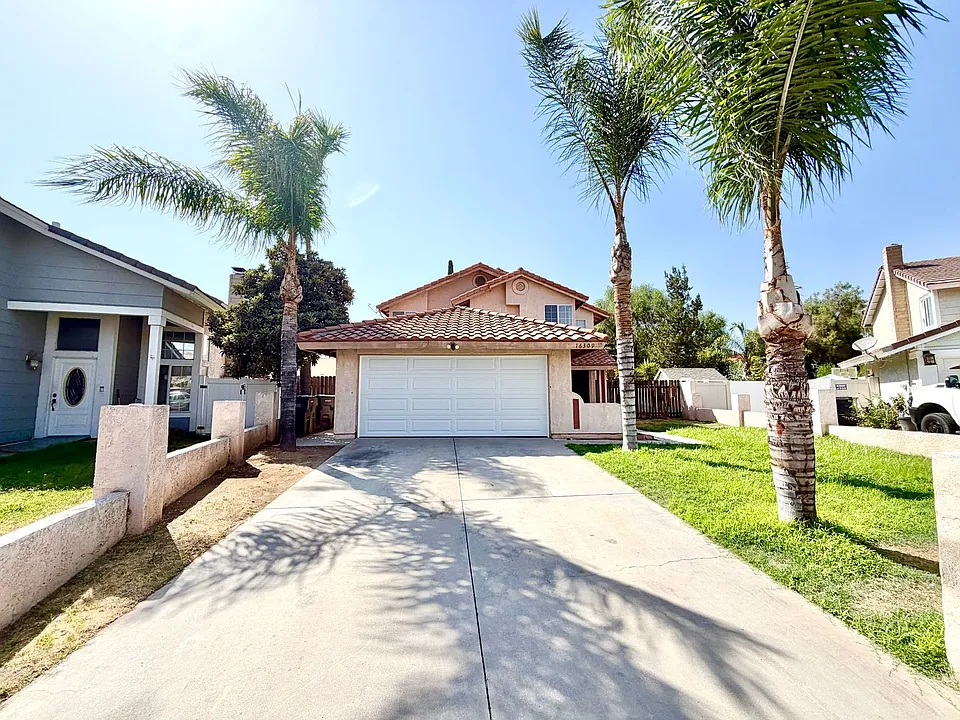 16309 Silverbirch Rd