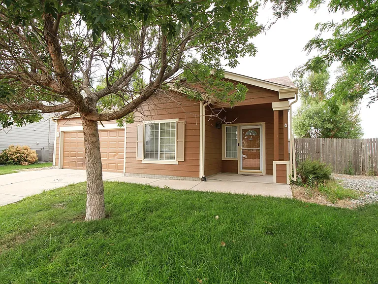 858 Square Dance Ln — Photo 1