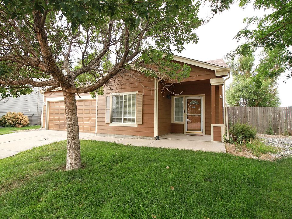 1st image of 858 Square Dance Ln