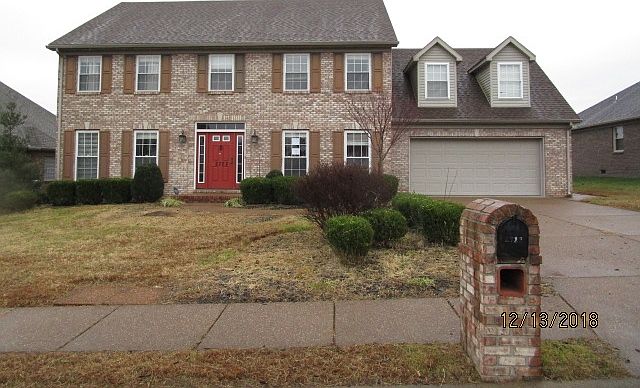 1st image of 2722 Lakebrook Dr