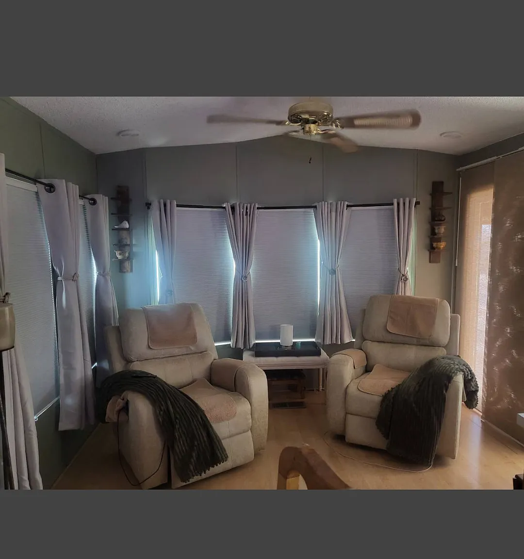 702 S Meridian Rd — Photo 1