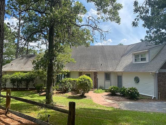 1st image of 108 Amberwood Ct