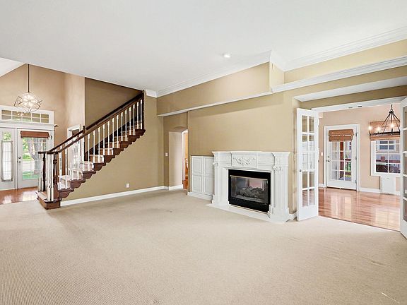 5th image of 208 N Belmont Ave