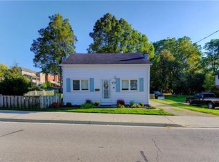 1949 Old Mill Rd, Kitchener, ON N2P1E3