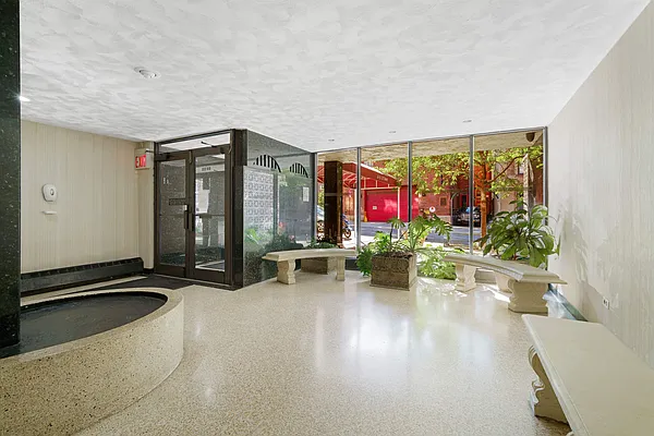 Sold by Compass | media 6