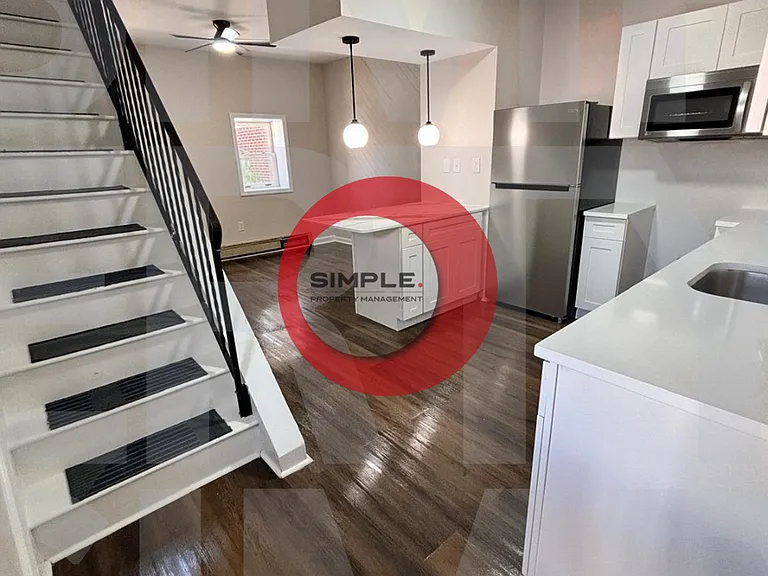 167 W Windsor St — Photo 9