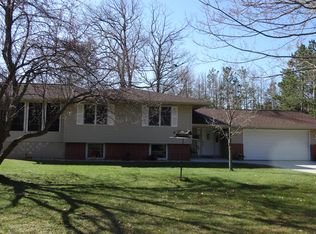 5310 Brenda Ln, Wisconsin Rapids, WI 54494