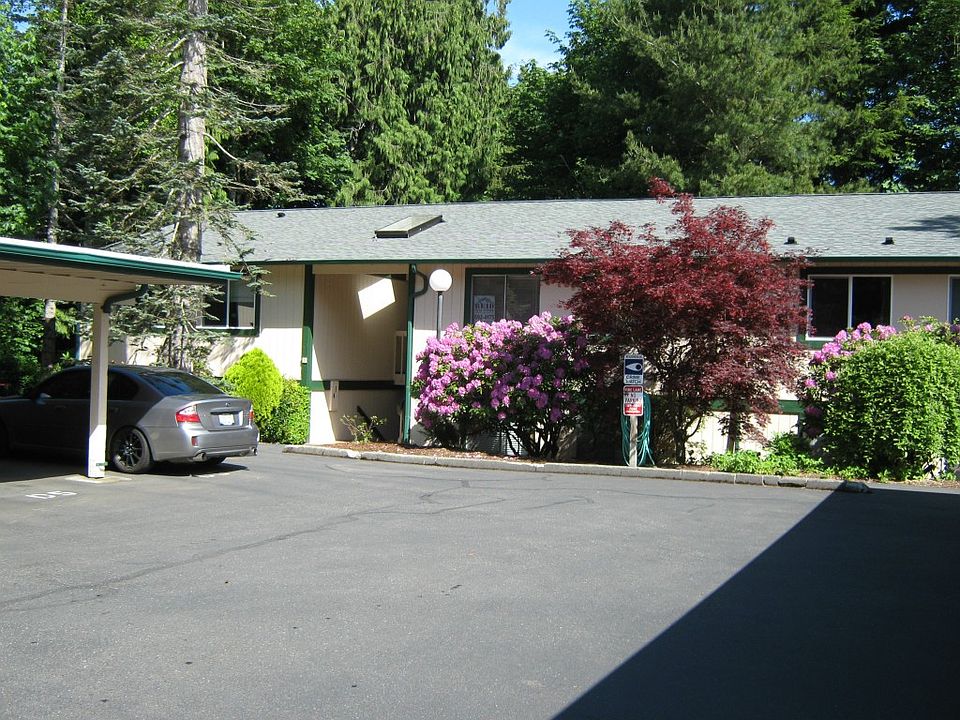 1st image of 2959 SE Mile Hill Dr #6