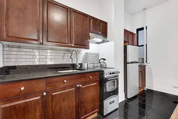 Sold by Corcoran | media 10