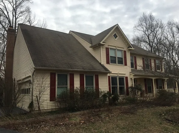 11701 Talbot Ct, Fredericksburg, VA 22408