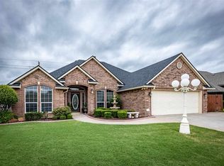 1210 NW Norwick Pl, Lawton, OK 73505