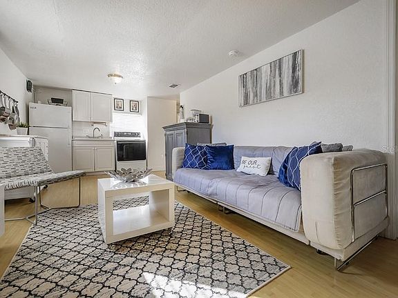 3rd image of 3714 N Clearfield Ave #B