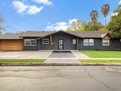22420 Martha St, Woodland Hills, CA, 91367