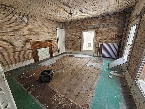2nd image of 56 Liberty St