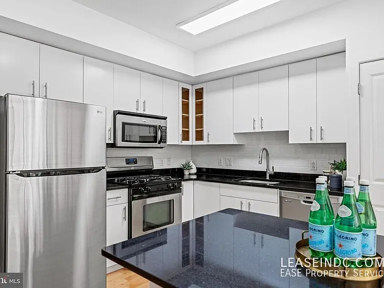 440 L St NW #706 — Photo 8