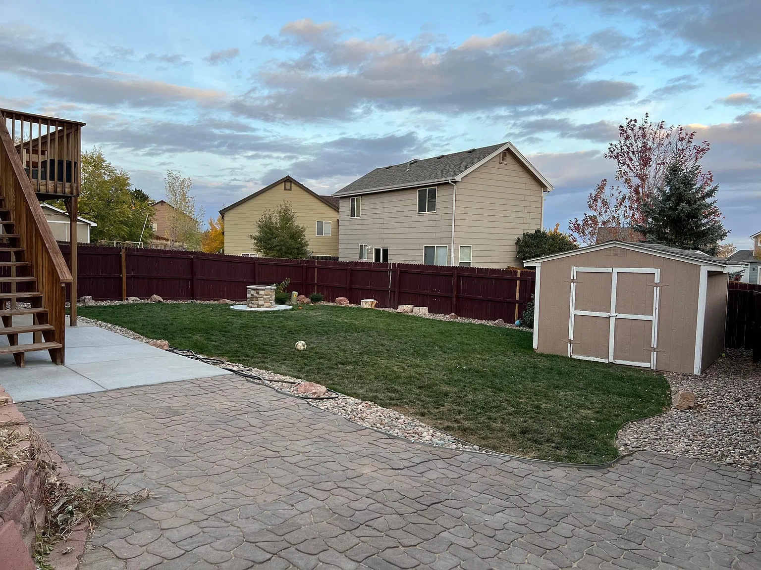 4 bed, 3.5 bath, 2079 sqft, $2,395 — Photo 3