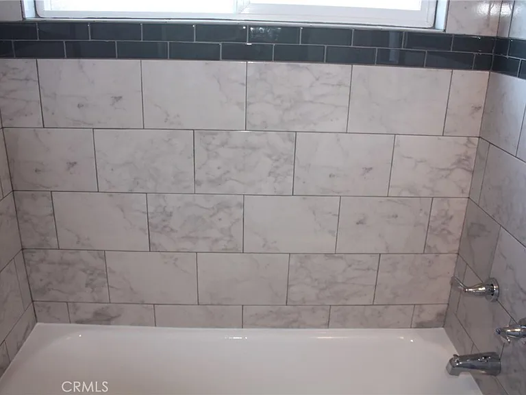 3035 Kathleen St — Photo 29