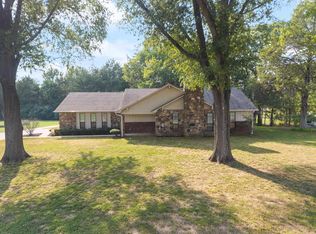 3 New Oxford Rd, Conway, AR 72034
