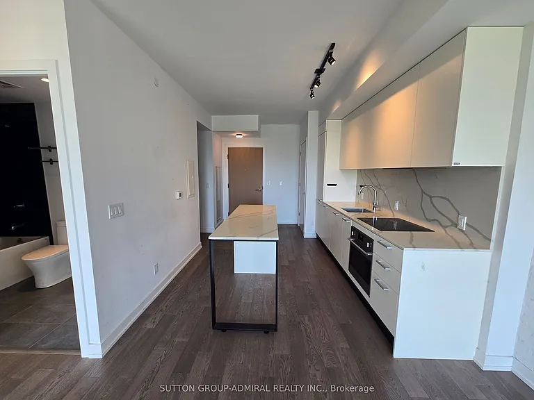 200 Sudbury St #402 — Photo 6