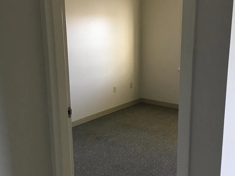 10 Florence St — Photo 27