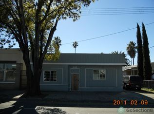 260 W 10th St, Pittsburg, CA