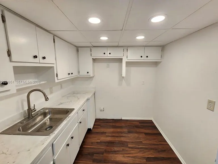 3061 NW 47th Ter #327B — Photo 3