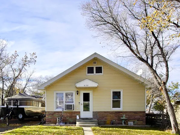 620 N 6th Street, Douglas, WY 82633