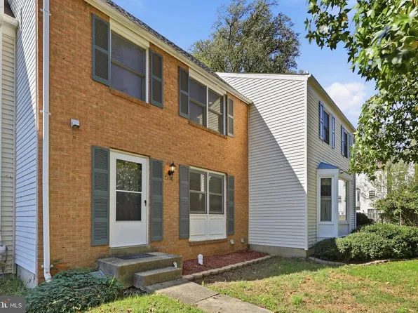 2910 Ellenwood Dr, Fairfax, VA 22031